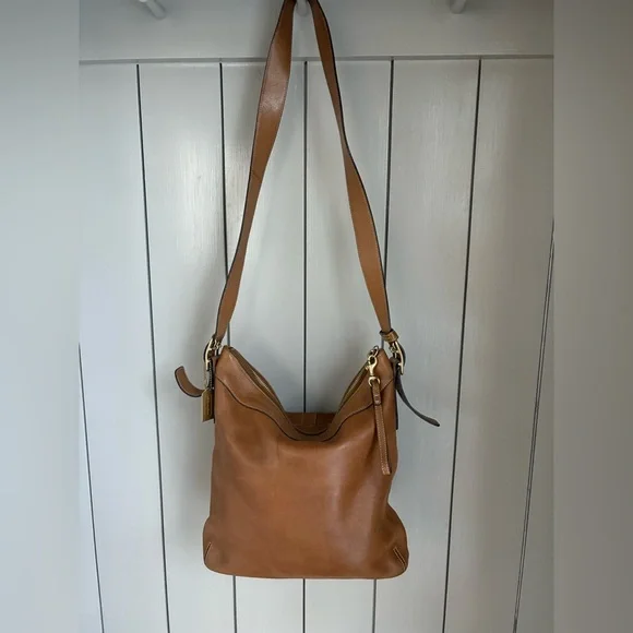 Coach Legacy Cross Body Bag 9325 Tan Brown Leather - Picture 2 of 7